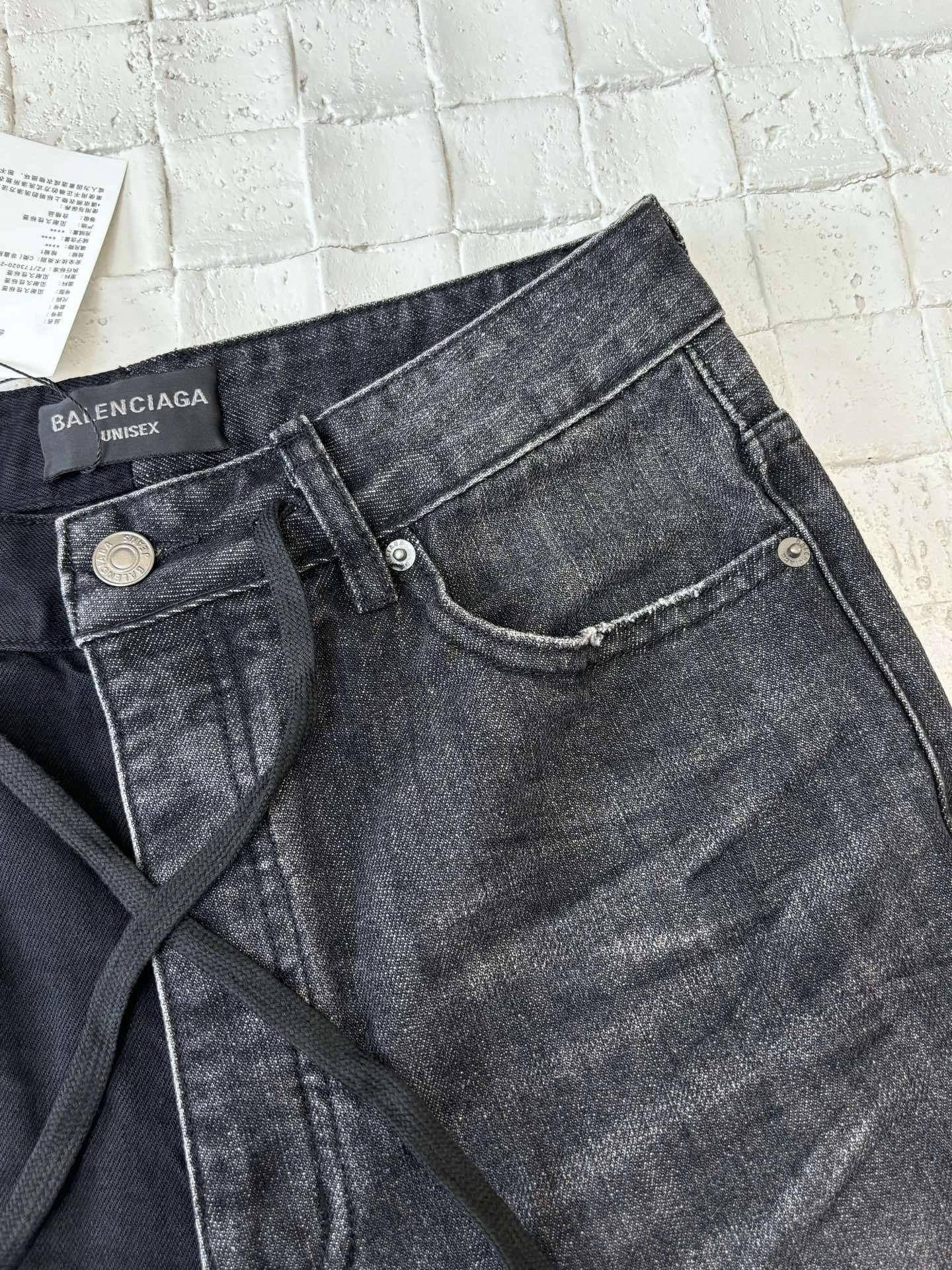 wg.luxury- 218593i16 item:E-F363F1034